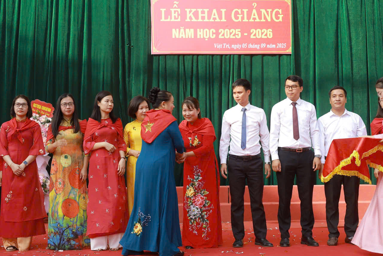 gen h z6980485586437 f554bacd78191a0b0bbf73f0f883ed52