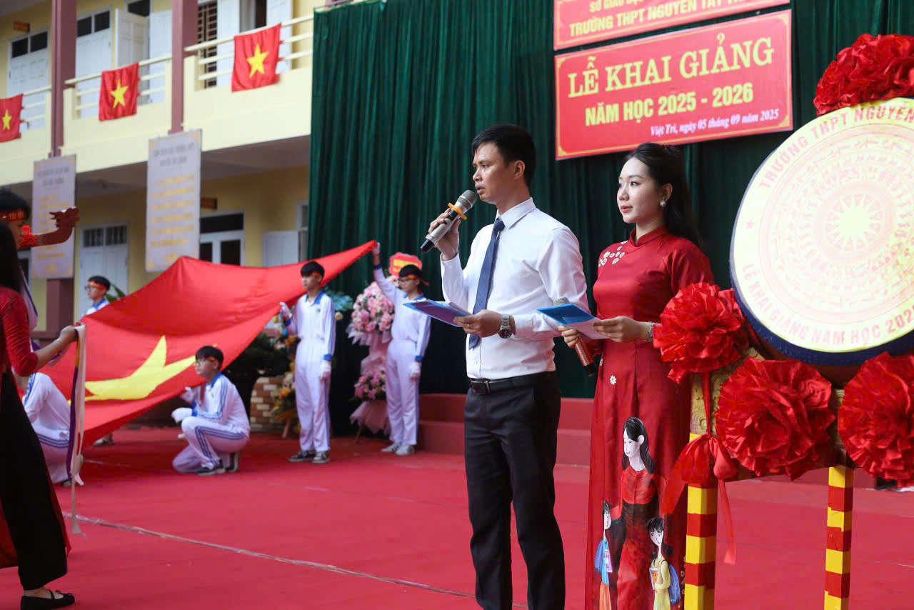 gen h z6980485541054 b8ea010929357b0024530d964a755dfd